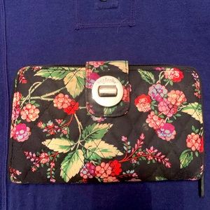 Vera Bradley Winterberry Turnlock Wallet